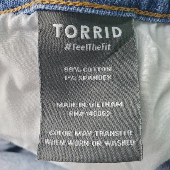 Torrid Womens Crop Boyfriend Jeans Classic Denim Medium Wash Distressed Size 20 - Picture 4 of 5